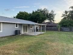 Building Photo - 6604 Pensacola Rd
