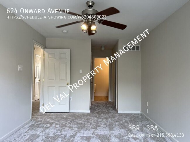 Foto del edificio - Improved Rent! Large 3-Bd Townhome For Ren...