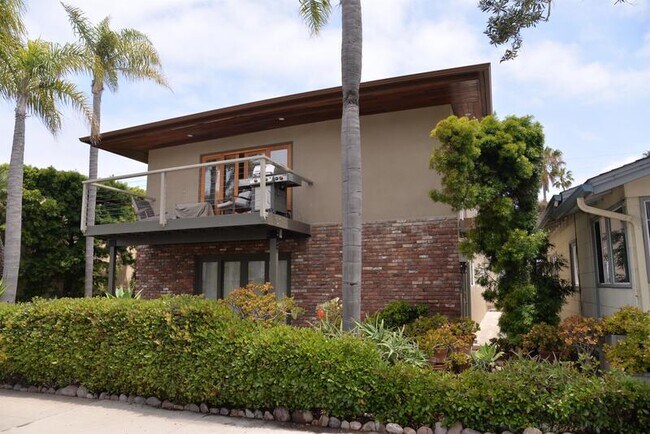 Foto del edificio - 4888 Muir Ave