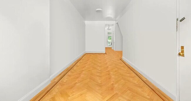 Foto del edificio - Duplex with terrace and private garden!