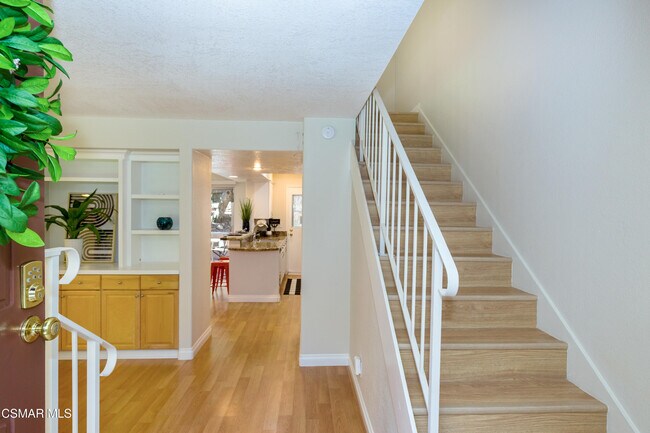 Foto del edificio - 27448 Country Glen Rd