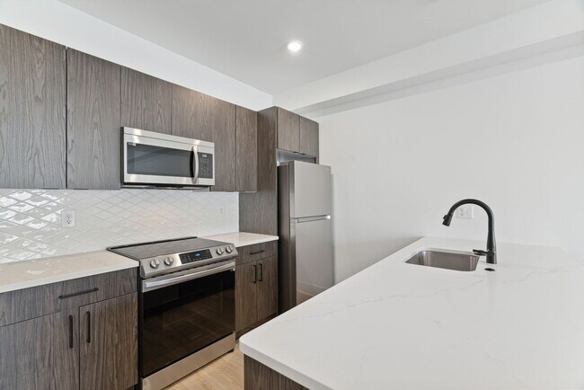 Foto del edificio - 1419 W Grange Ave