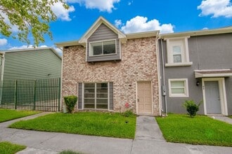 Building Photo - 171 Casa Grande Dr