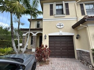 Building Photo - 8785 NW 116th Ct