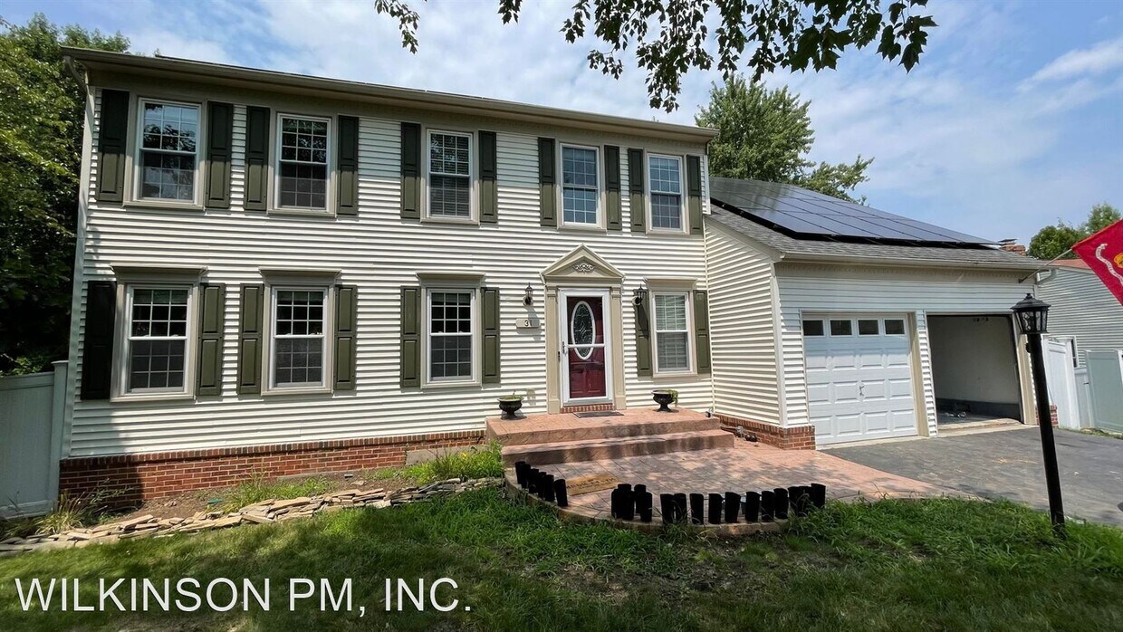 Primary Photo - 4 br, 3.5 bath House - 31 Ballantrae Ct
