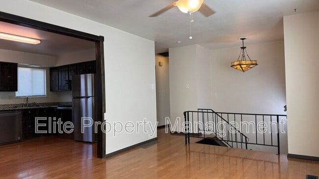 Building Photo - 21 Grissom Pl