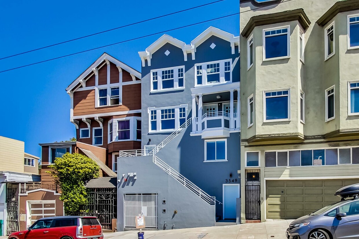 Primary Photo - 3549 Mission St