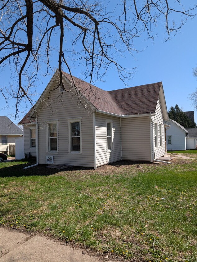 Foto del edificio - 221 Lincoln St