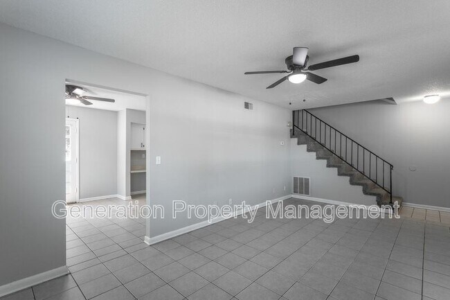 Building Photo - 2914 Williamsburg Ln