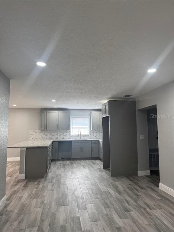 Building Photo - 1916 Verano Dr