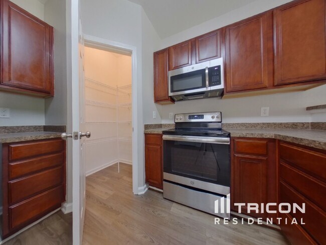 Foto del edificio - 520 Westmoreland Rd