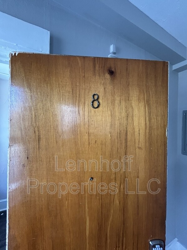 Foto del edificio - 144 Walnut St