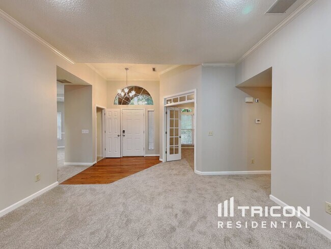 Foto del edificio - 190 Longwood Dr
