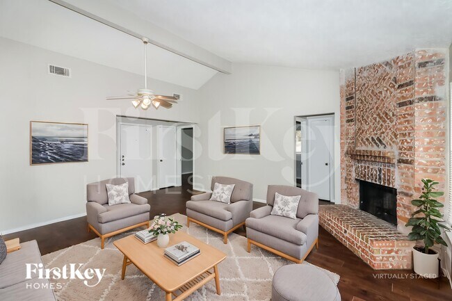 Building Photo - 7506 Tetela Dr