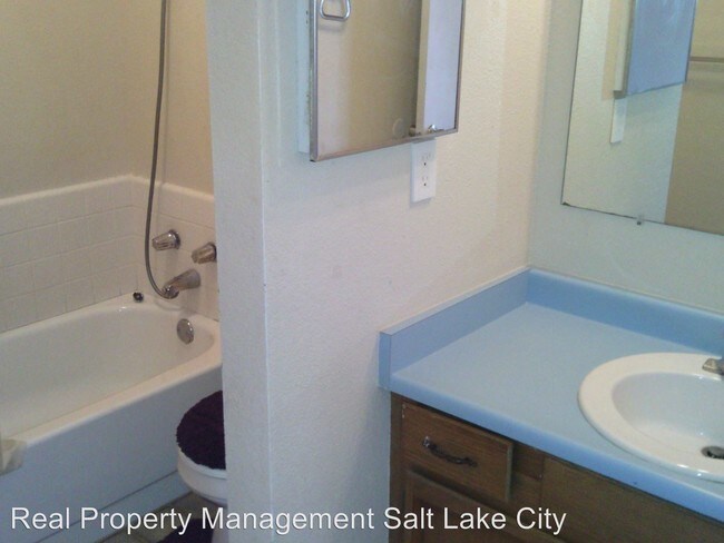 Foto del edificio - 783 E Whispering Pine Dr