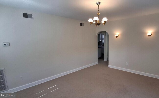 Foto del edificio - 8102 Garland Ave