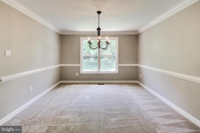 Building Photo - 1045 Caren Dr