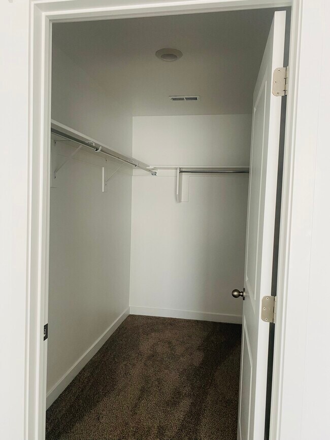 Room 1 closet - 1062 E Pilot St
