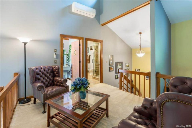 Foto del edificio - 13 Kings Point Ln