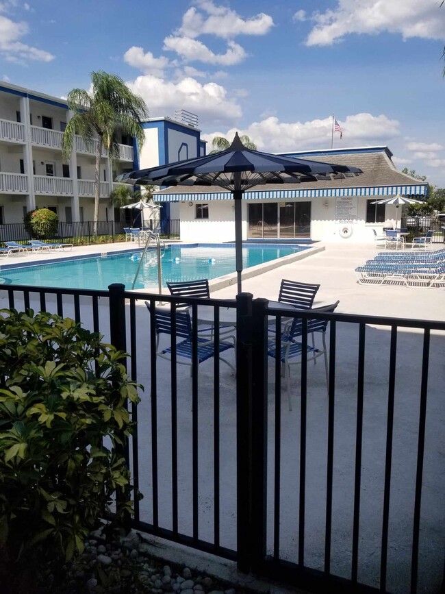 Just 10 steps from your front door to the pool gate! - 350 79th Ave N