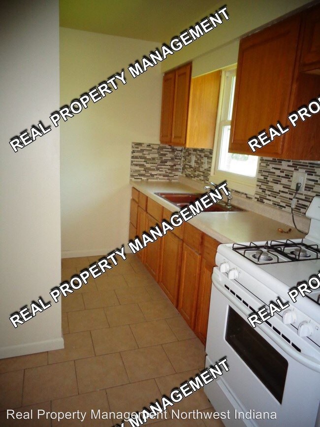 Building Photo - 2 br, 1 bath House - 5502 Aspen Avenue