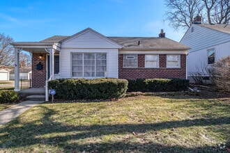 Building Photo - 4526 Cooper Ave