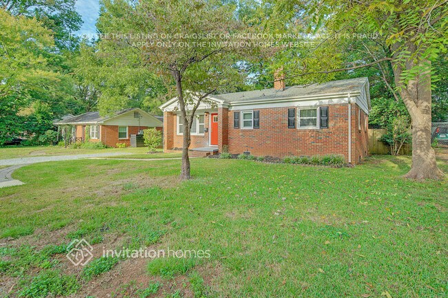 Foto del edificio - 2312 Markham Ct