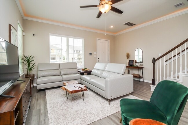 Building Photo - 811 Coral Bean Trl