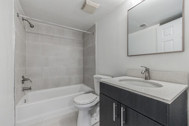 Foto del edificio - The Crossings at Neshaminy Apartments