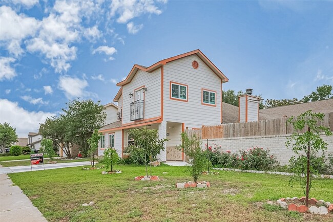 Building Photo - 7618 Del Glen Ln