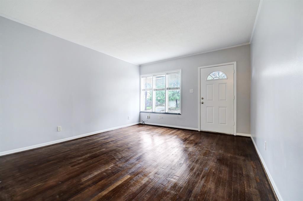 Foto principal - 1608 Bonnie Brae St