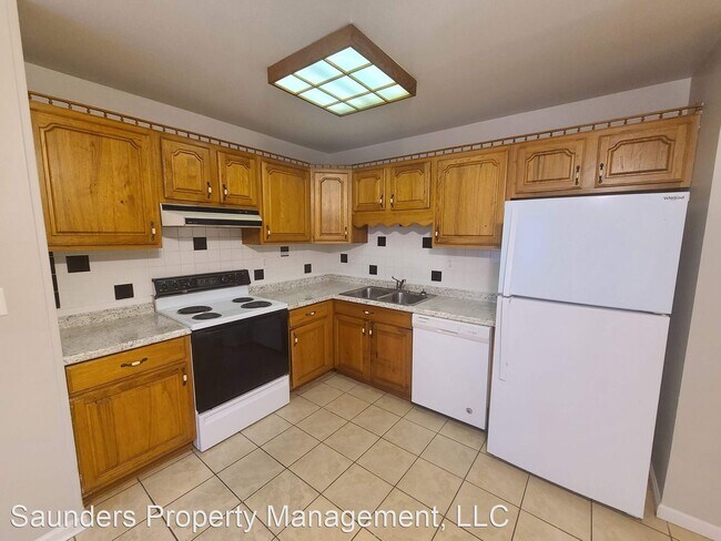 Building Photo - 3 br, 1 bath House - 2770 Laguna Avenue