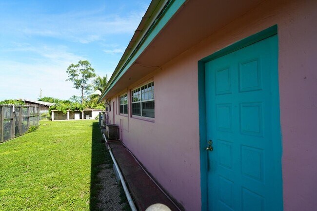 Foto del edificio - 35000 SW 212th Ave