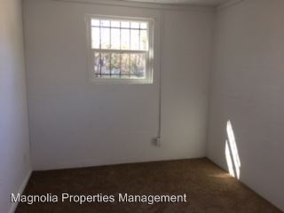 Building Photo - 3222 Haines St