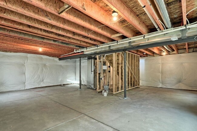 Building Photo - 3 Bedroom 2 1/2 Bath in Northwest Loveland