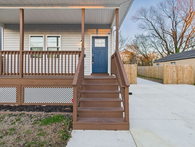 Foto del edificio - 3313 Tuxedo Blvd