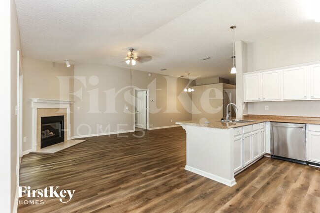 Foto del edificio - 1036 Three Forks Ct