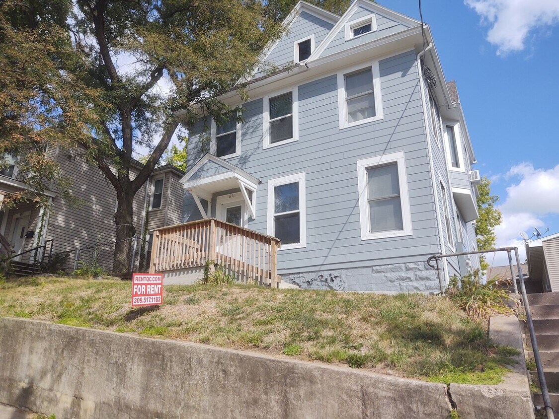Primary Photo - SW 611 Perry