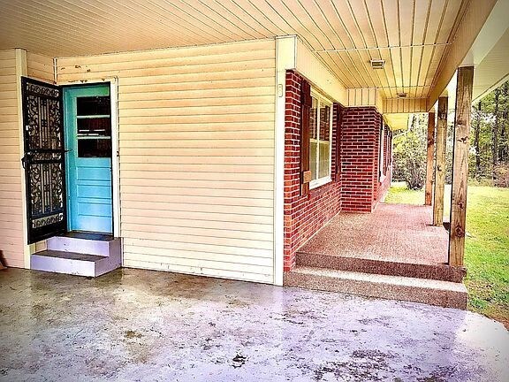 Foto del edificio - 135 Shoal Creek Rd