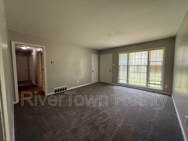 Photo - 3476 Mountain Terrace St House