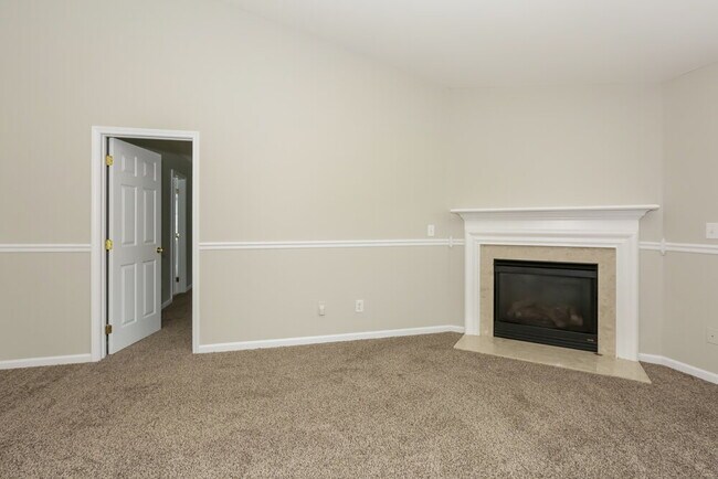 Foto del edificio - 5207 Hildreth Court