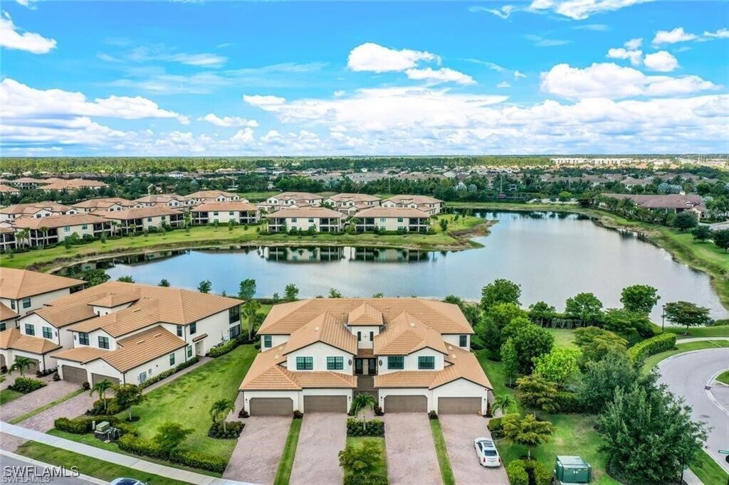 Building Photo - 2375 Montserrat Ln