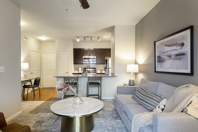 Foto del edificio - 715 W Slaughter Ln