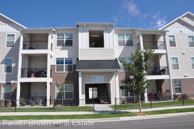 Building Photo - 2 br, 2 bath House - 4076 W 1530 N Apt EE-201