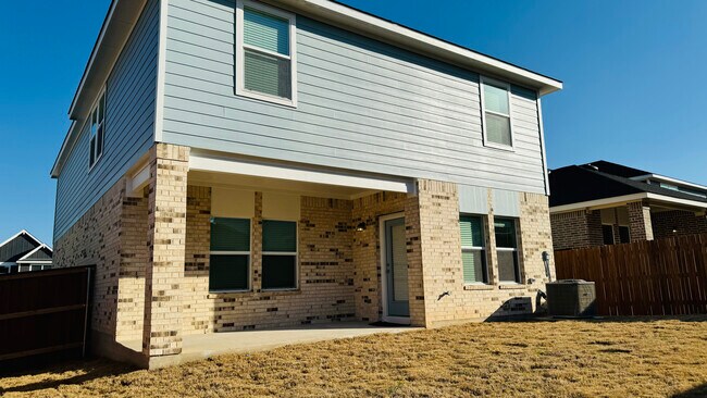 Foto del edificio - 188 Grey Slate Ave