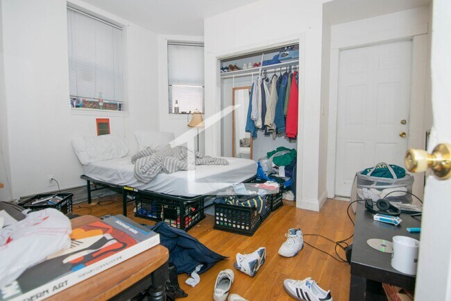 Foto del edificio - HOT ALLSTON LISTING!!!!