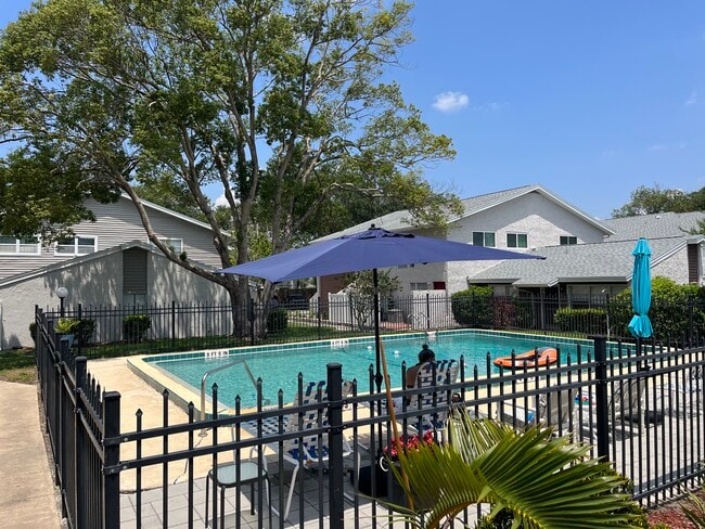 Photo - 2784 Curry Ford Rd Apartment