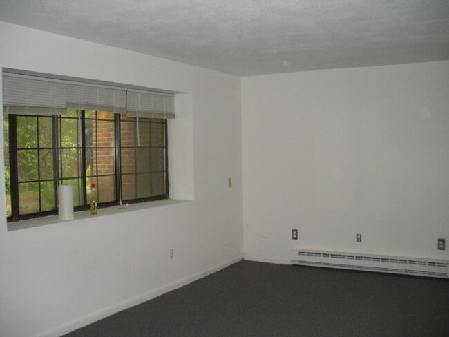 Building Photo - 47 West St