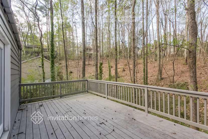 Foto del edificio - 3895 Rock Mill Pkwy