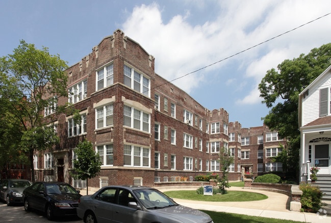 Building Photo - 5715-5725 S. Kimbark Avenue
